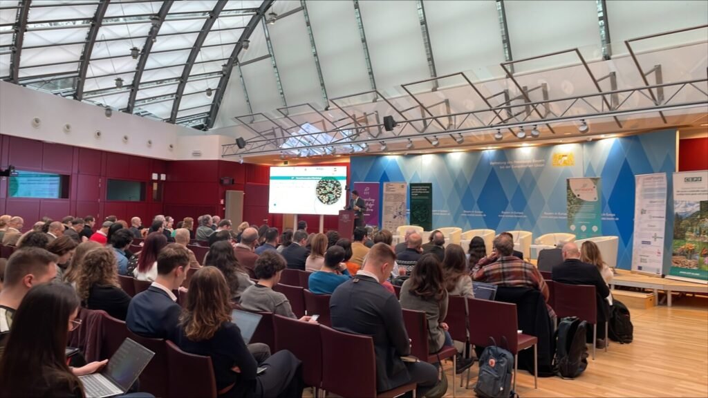 Учасники Forest Innovation Workshop 2025 під час сесії у Брюсселі